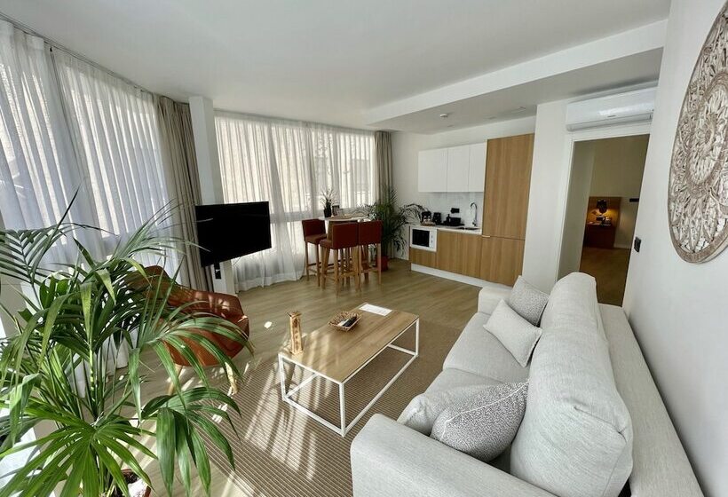 فندق Emblemático Hi Suites