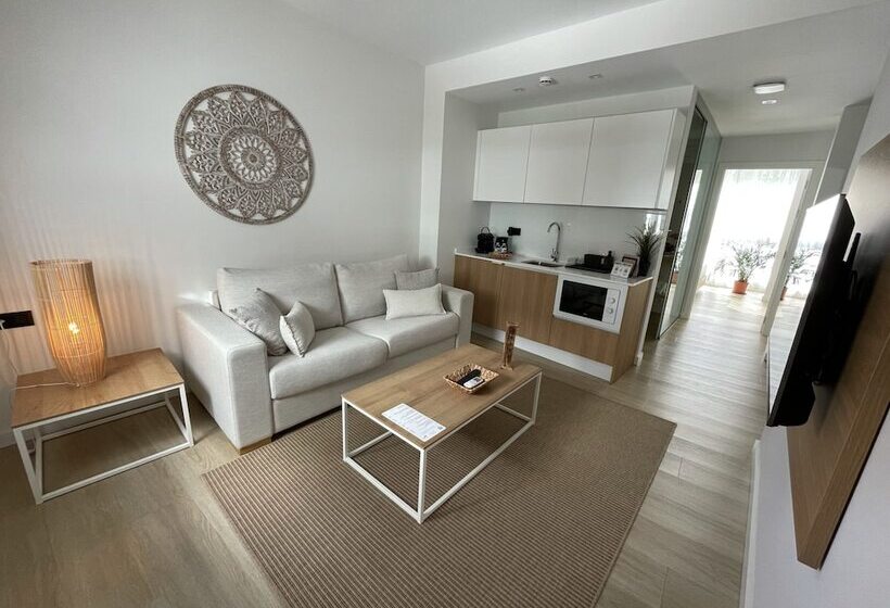 فندق Emblemático Hi Suites