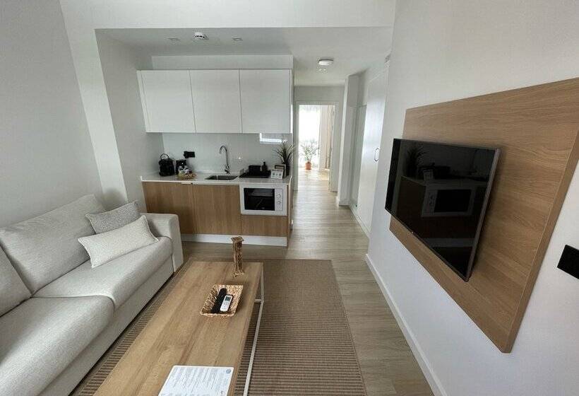 فندق Emblemático Hi Suites