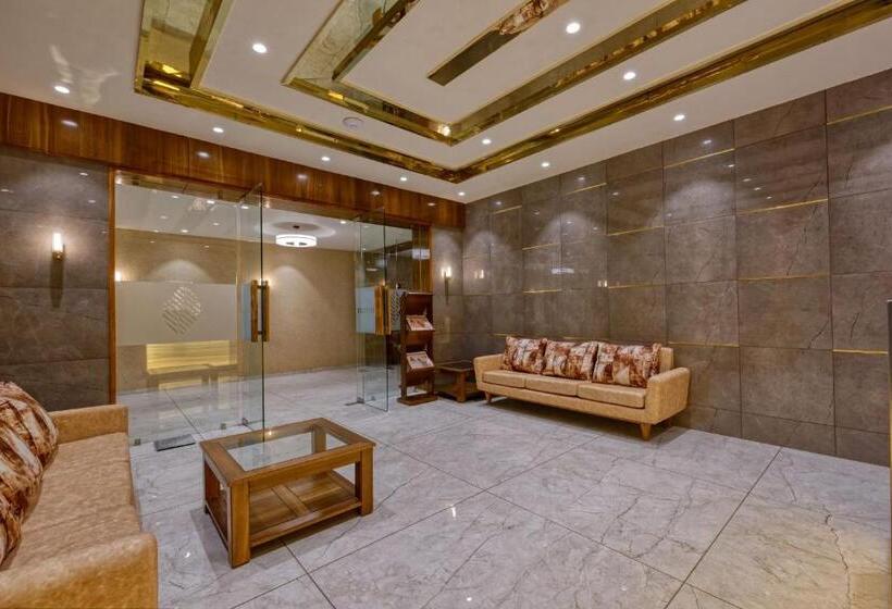 فندق Flourish International