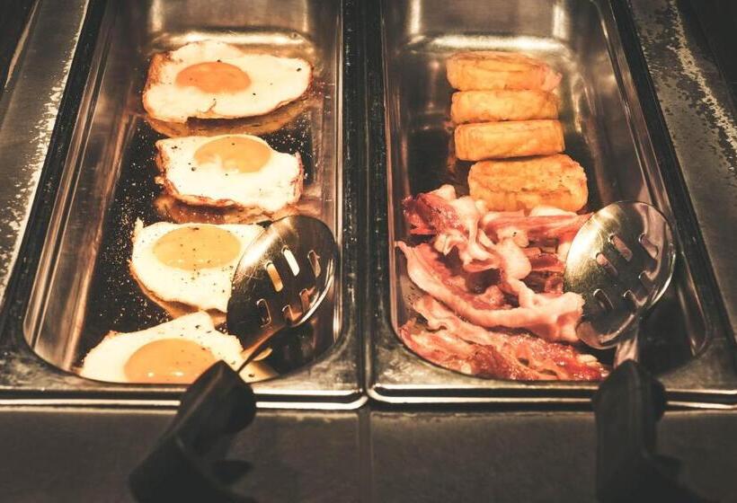 בית מלון כפרי Frutigresort