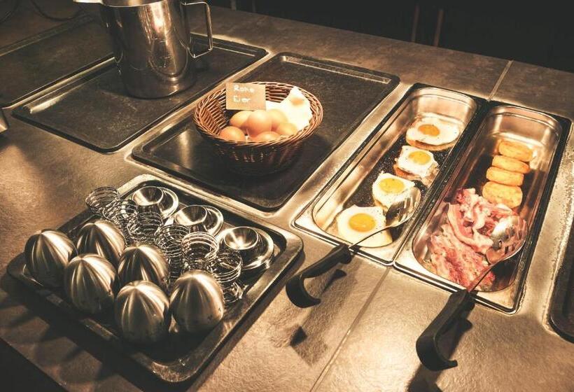 בית מלון כפרי Frutigresort