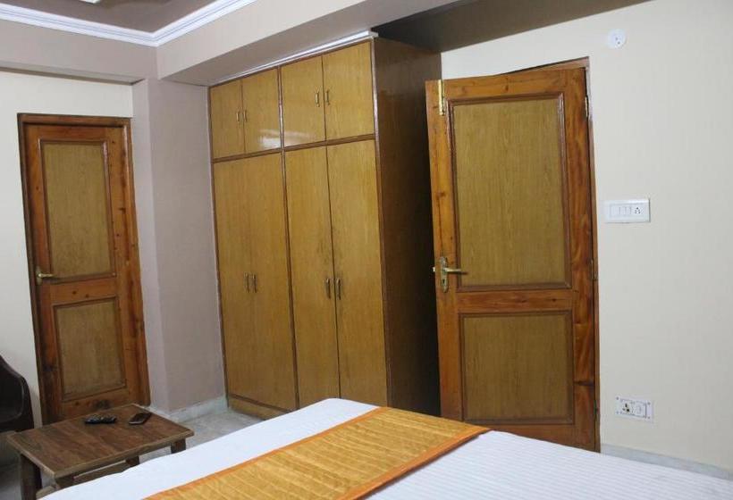 ホテル Holiday Retreat