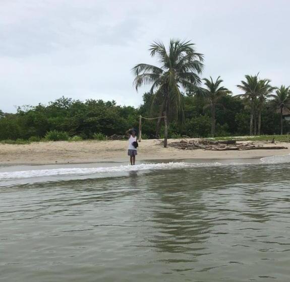 هتل Hostel Rincon Del Mar Ebenezer