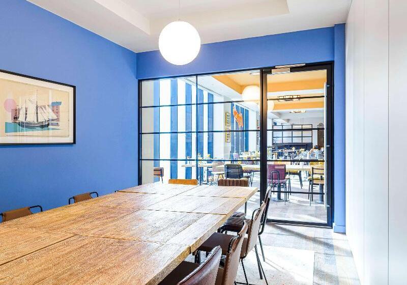 בית מלון כפרי Ibis Bridgwater, M5 Jct23