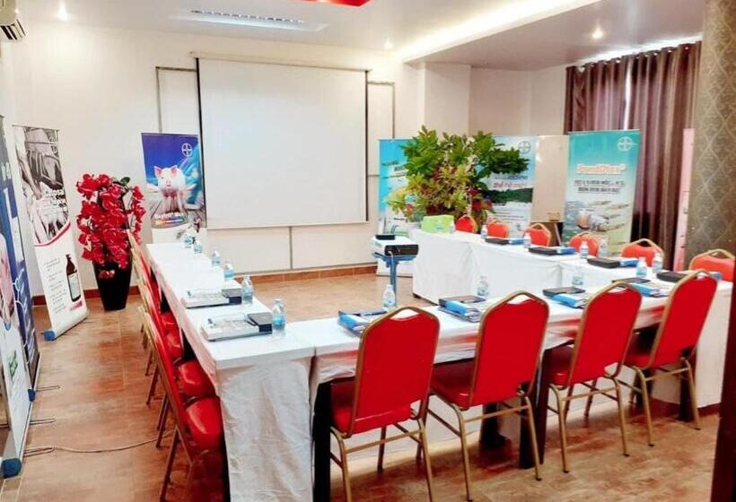 هتل Khách Sạn Hồng Ngọc Phú Yên