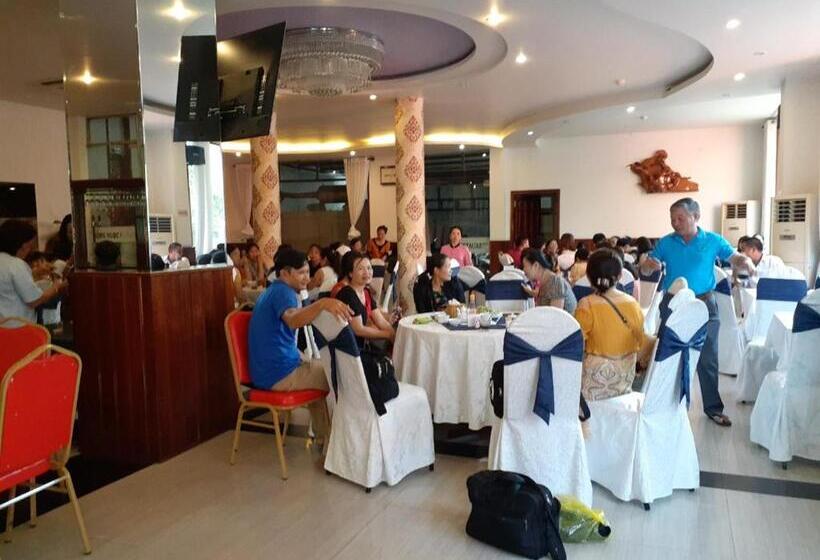 هتل Khách Sạn Hồng Ngọc Phú Yên