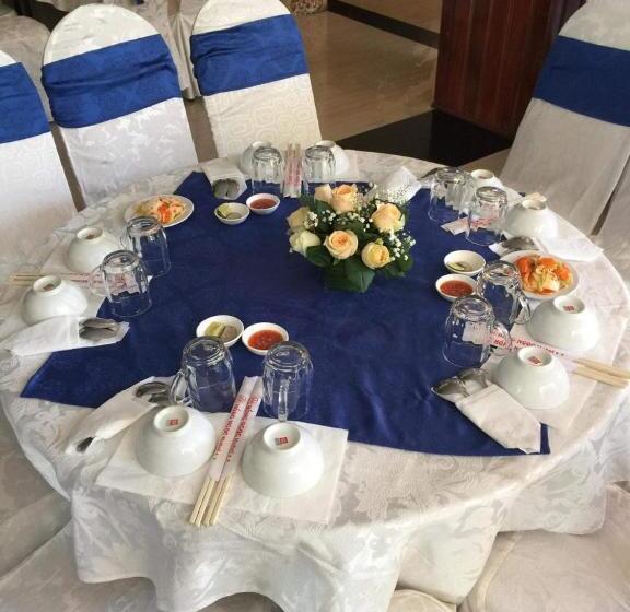 هتل Khách Sạn Hồng Ngọc Phú Yên