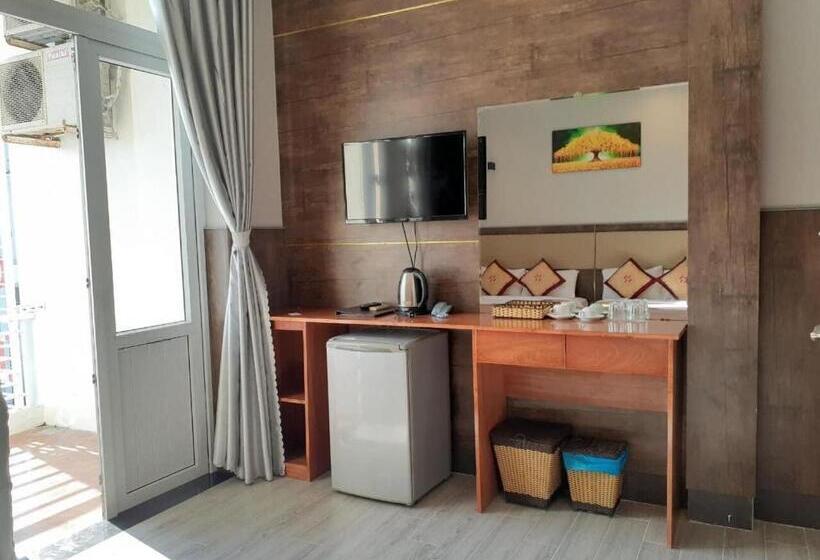 هتل Khách Sạn Hồng Ngọc Phú Yên