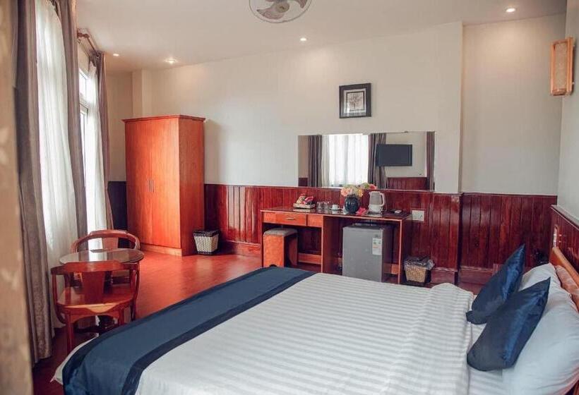 هتل Khách Sạn Hồng Ngọc Phú Yên