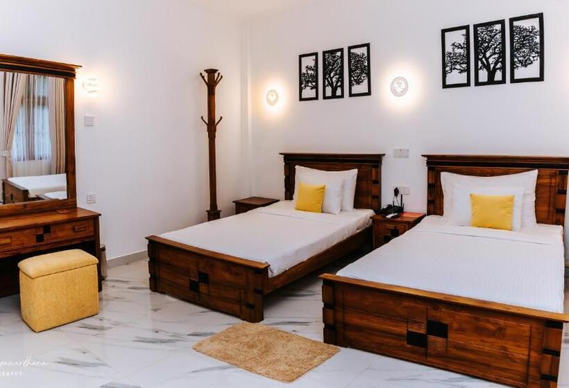 فندق Lakegala Resort