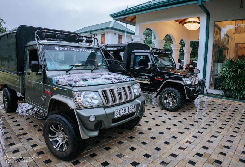 فندق Lakegala Resort