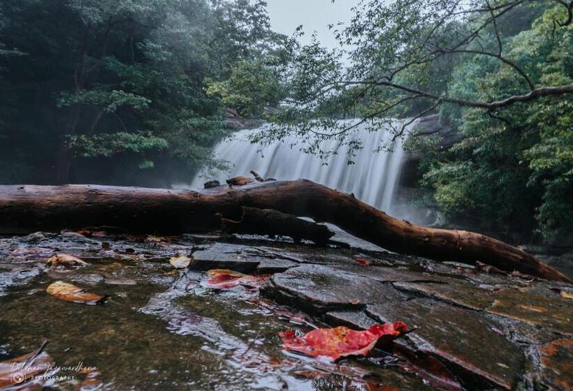فندق Lakegala Resort