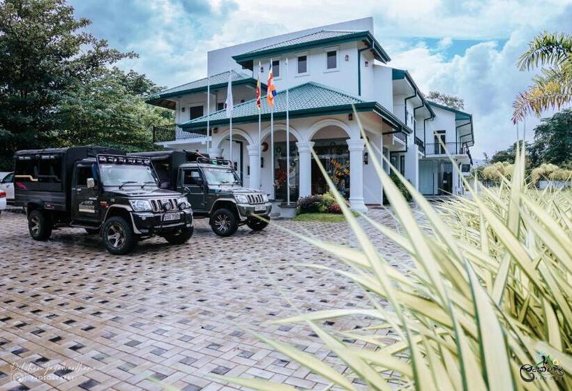 فندق Lakegala Resort