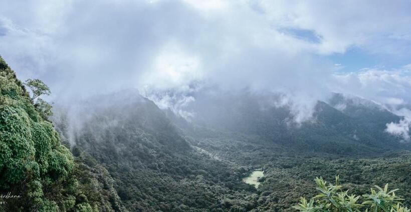 فندق Lakegala Resort