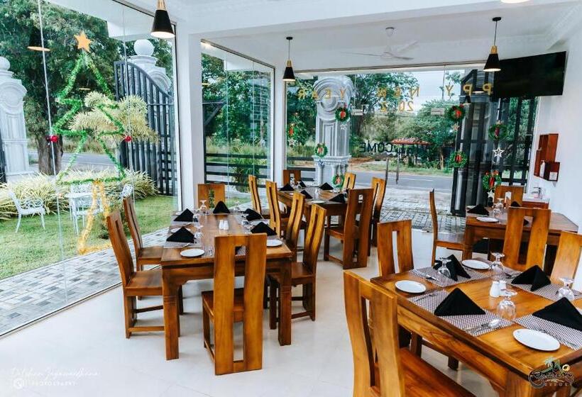 فندق Lakegala Resort