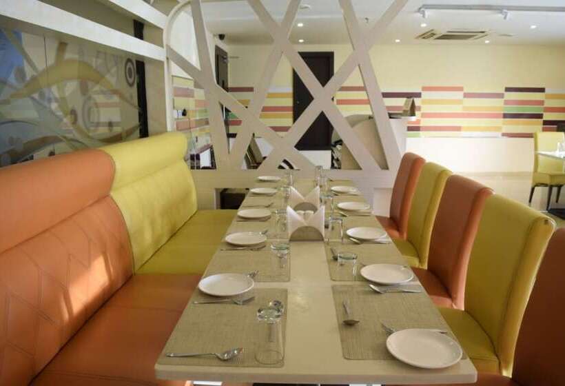 فندق Treebo Premium Metropolis