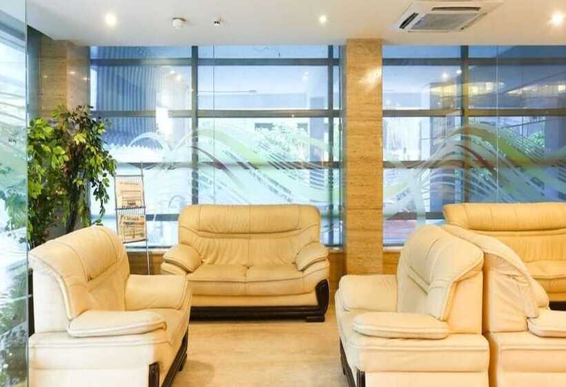 فندق Treebo Premium Metropolis