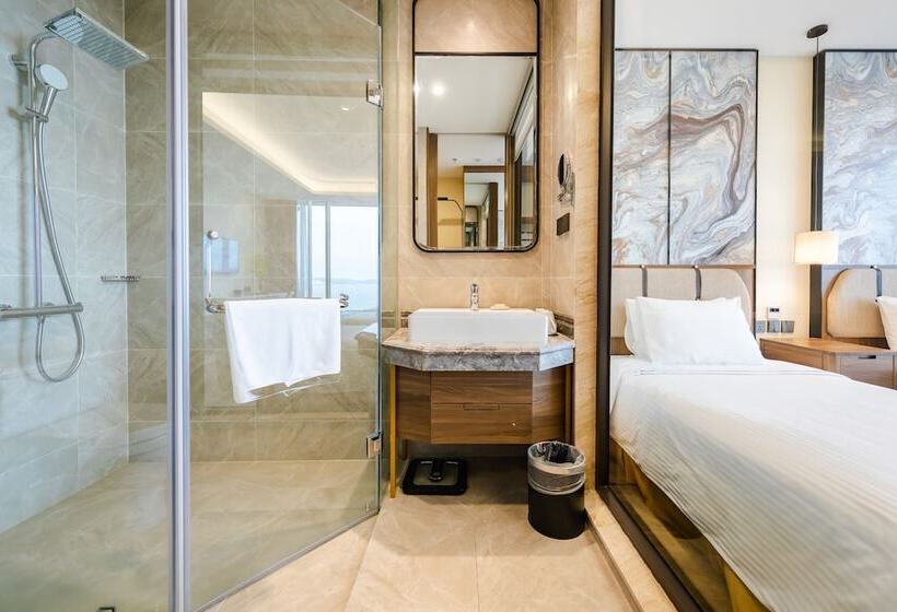 هتل Muong Thanh Luxury Ha Long Centre