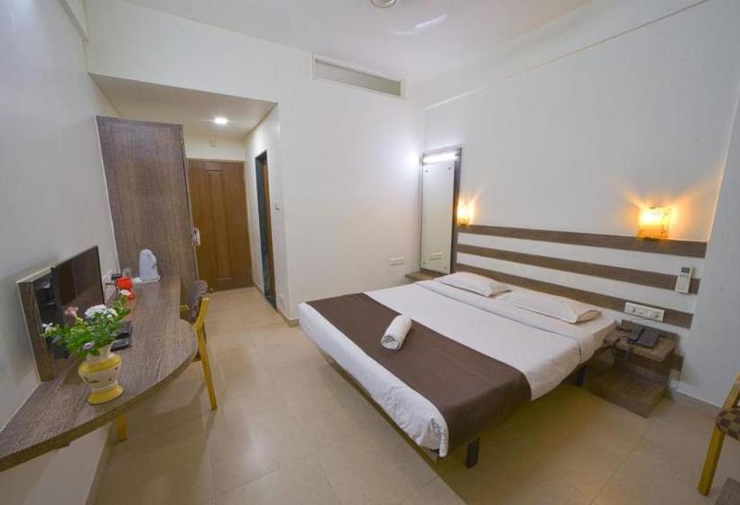 فندق Orient Crown, Kolhapur