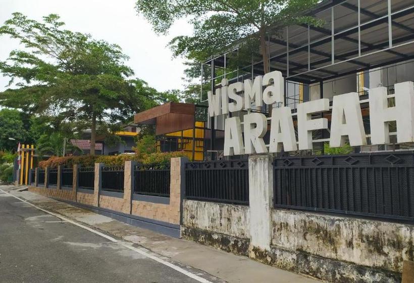 בית מלון כפרי Oyo 90054 Wisma Arafah