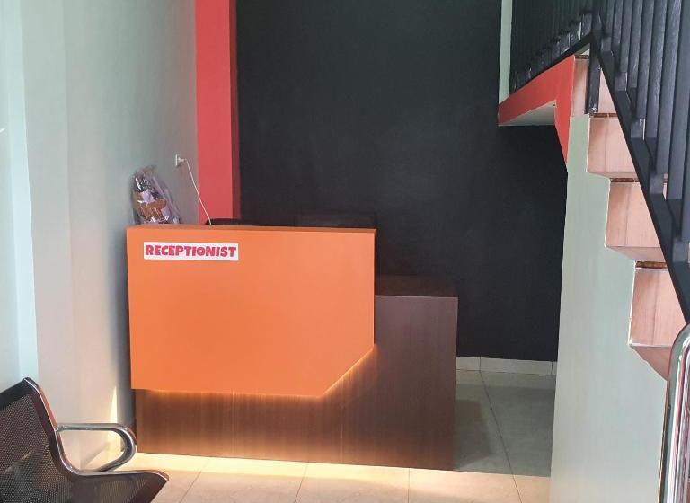 בית מלון כפרי Oyo 90063 Silver Homestay Syariah