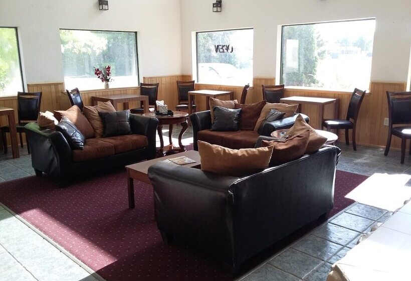 فندق Pleasant Moose Lodge