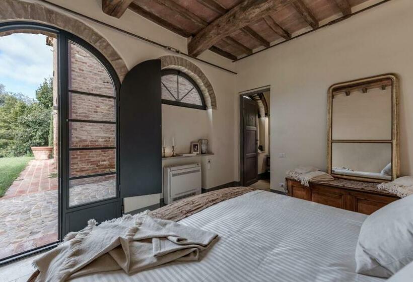 호텔 Podere Le Coppiole