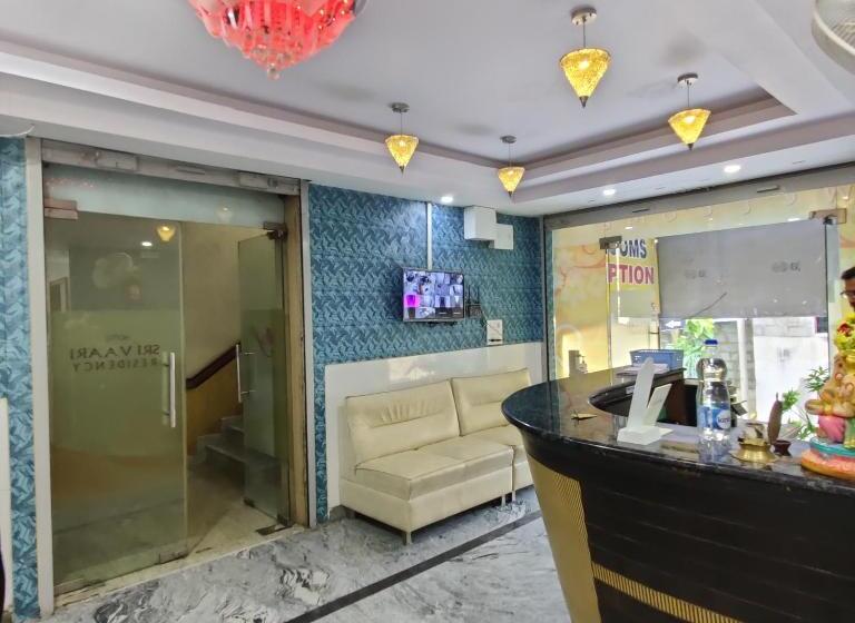 בית מלון כפרי Sri Vaari Residency