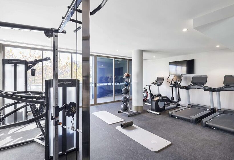 Отель Rydges Ringwood