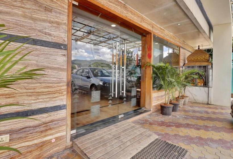 Mg Hotel Udayee International