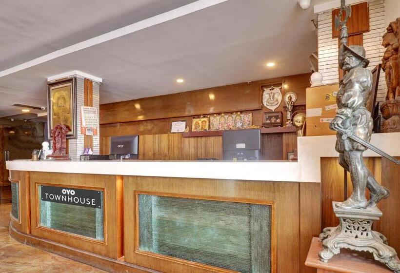 Mg Hotel Udayee International