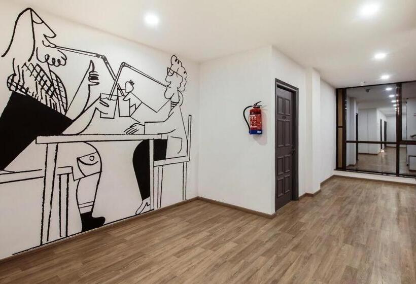 Mg Hotel Udayee International