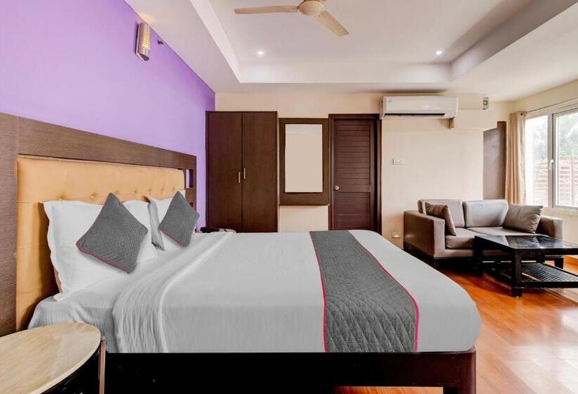 Mg Hotel Udayee International