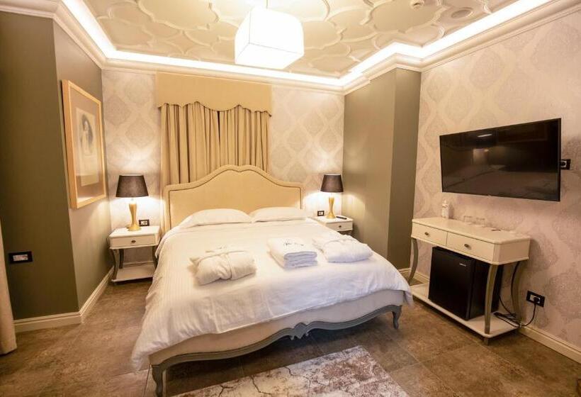 בית מלון כפרי Vila Ekrem