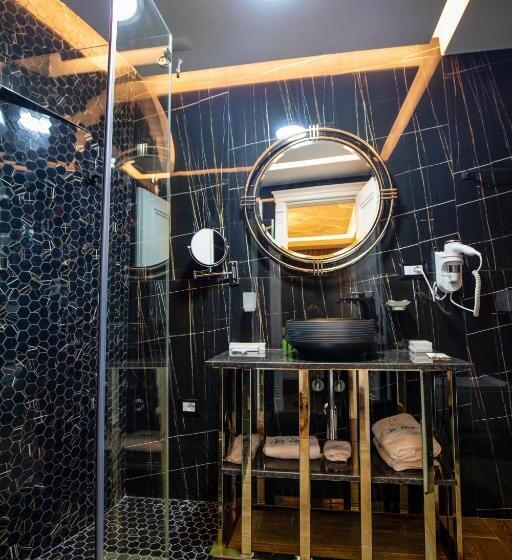 בית מלון כפרי Vila Ekrem