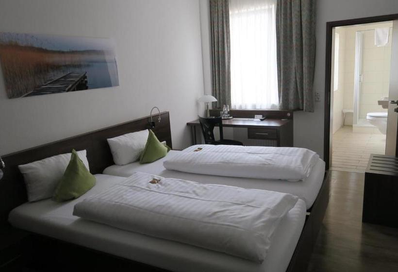 Отель Zum Baeren