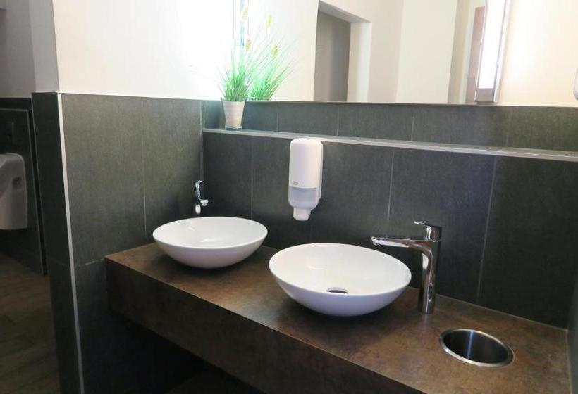 Отель Zum Baeren