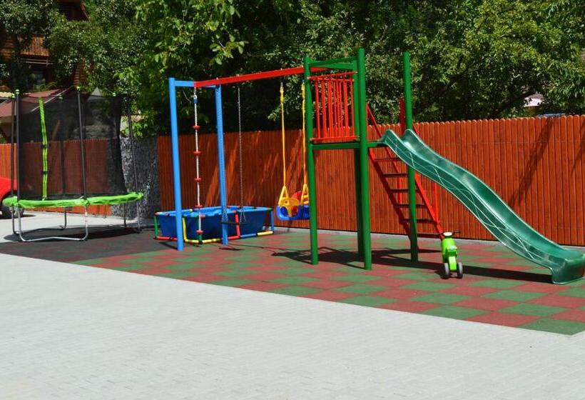 بنسيون Cazare 77