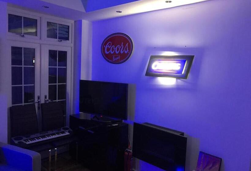 ペンション The View