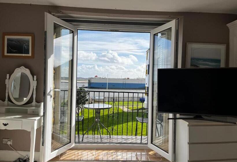 ペンション The View