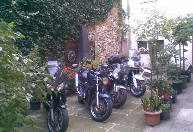 Pension Zur Altdeutschen