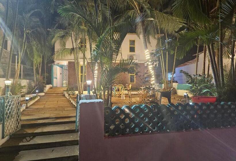 Piggy Hostel Calangute