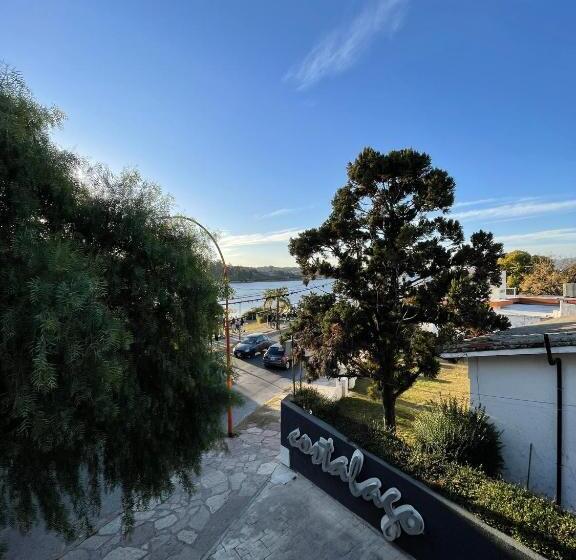 استراحتگاه Costalago Suites