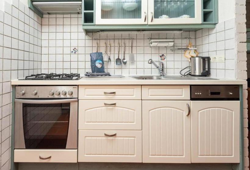 リゾートホテル Holidayhouse   Het Smallengange 45 Kortgene