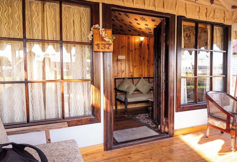 אתר נופש Om Vilas Benares, Varanasi