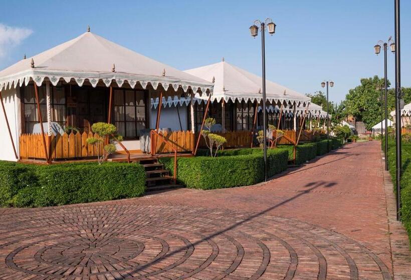 אתר נופש Om Vilas Benares, Varanasi