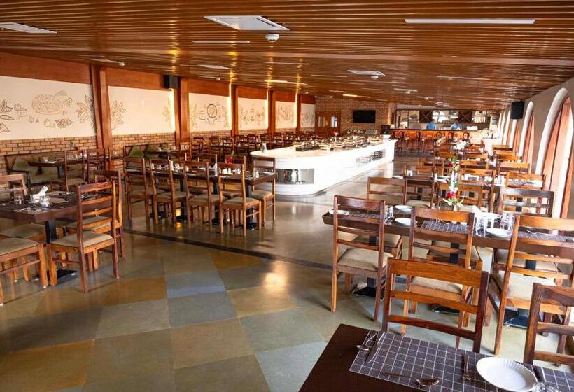 Курорт Om Vilas Benares, Varanasi