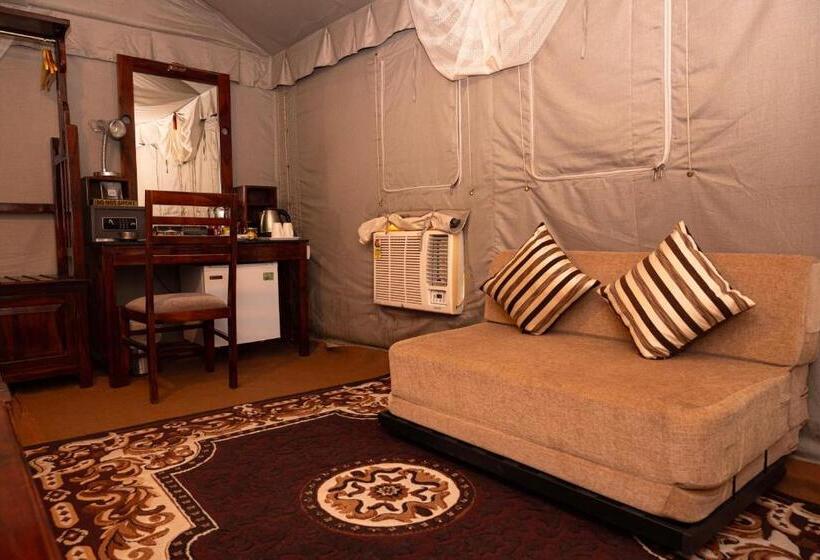 Курорт Om Vilas Benares, Varanasi