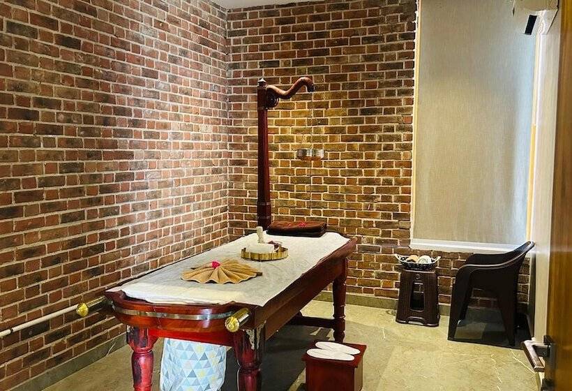 אתר נופש Om Vilas Benares, Varanasi